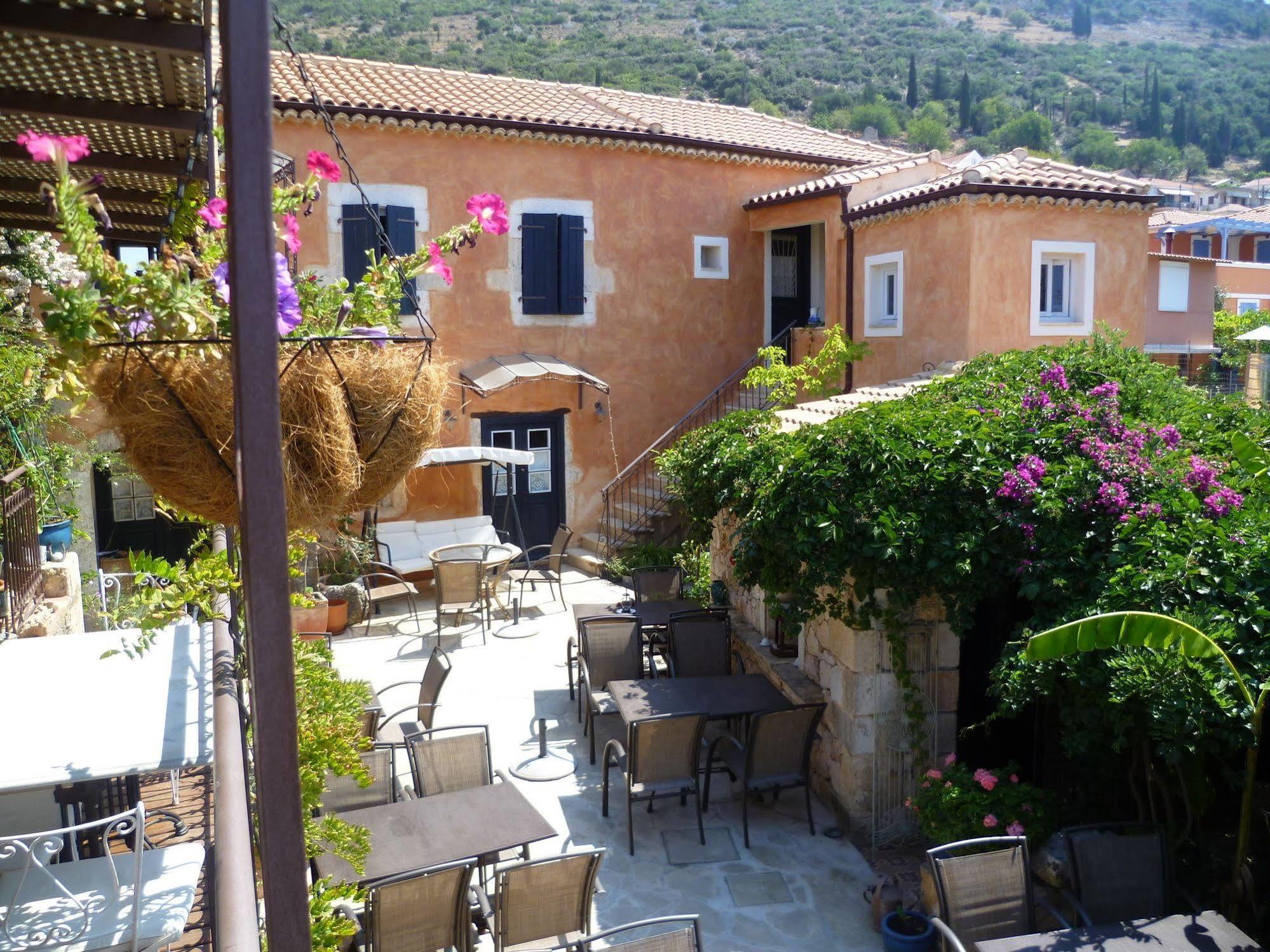 Museum Hotel George Molfetas Argostoli  Exteriör bild